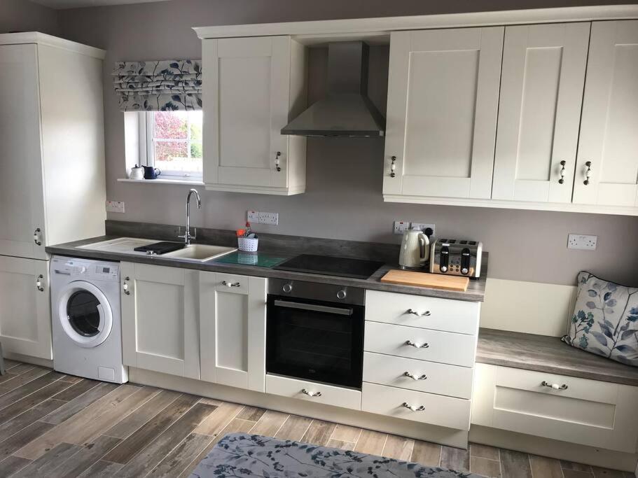Cosy Nook Cottage Kesh Esterno foto